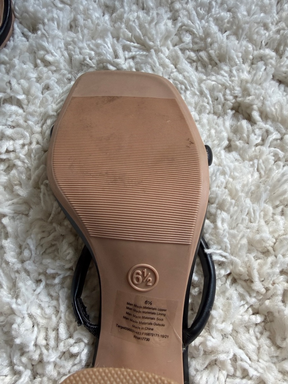 Heels - Picture 5 of 5